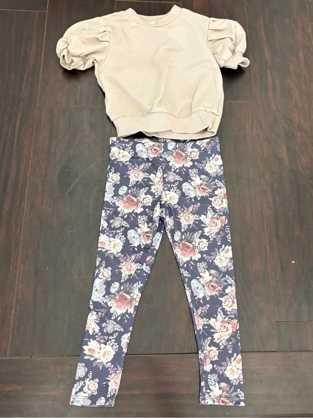 Jessica Simpson Girls 3T Puff Sleeve Sweatshirt & Floral Leggings Outfit